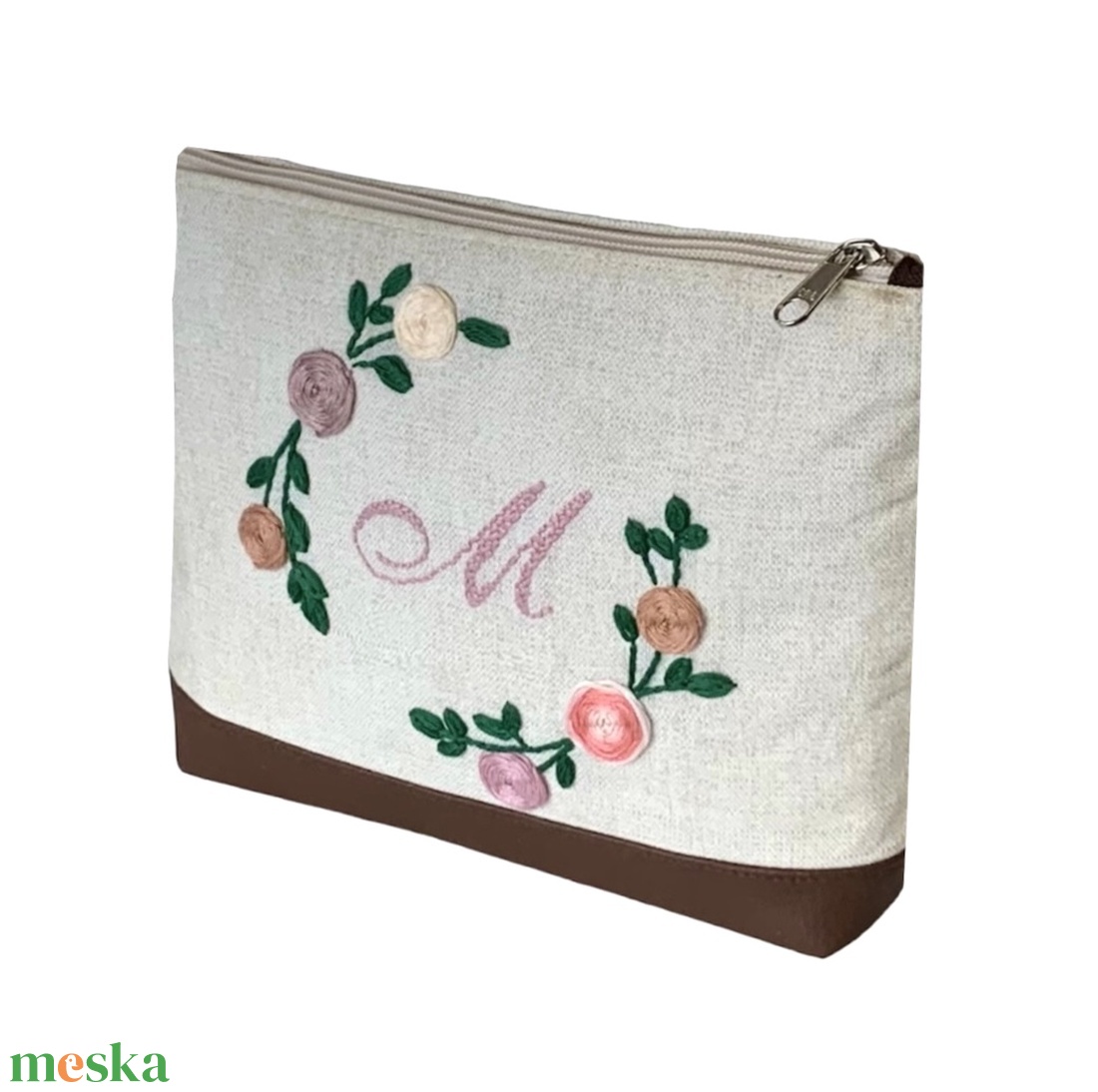 Kézzel hímzett monogramos neszeszer - táska & tok - neszesszer - Meska.hu