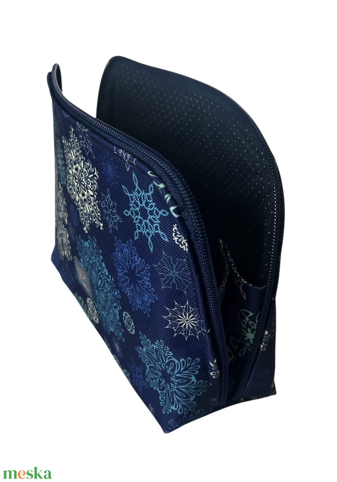 Hópelyhes ÉVA nagy neszeszer Mméret - táska & tok - neszesszer - Meska.hu