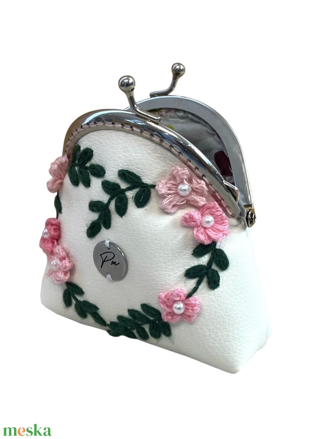 Cseresznyevirágos, kézzel hímzett csatos pénztárca - táska & tok - pénztárca & más tok - aprópénztartó - Meska.hu