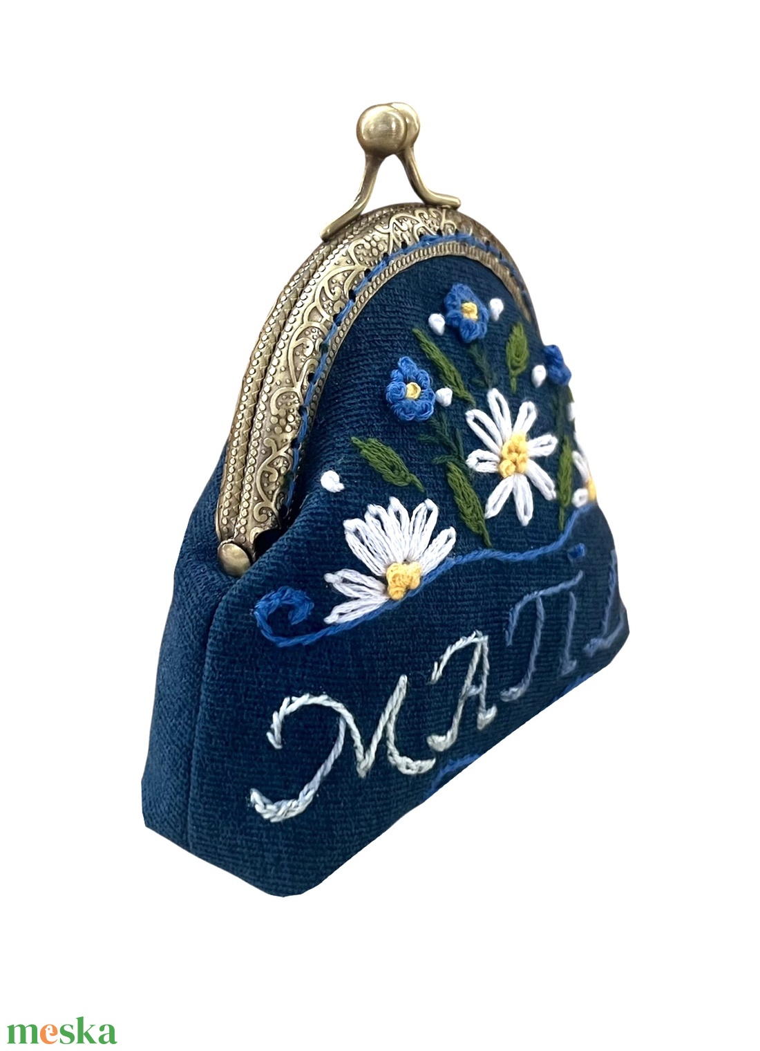 Névvel hímzett virágos kézi hímzésű csatos pénztárca - táska & tok - pénztárca & más tok - aprópénztartó - Meska.hu