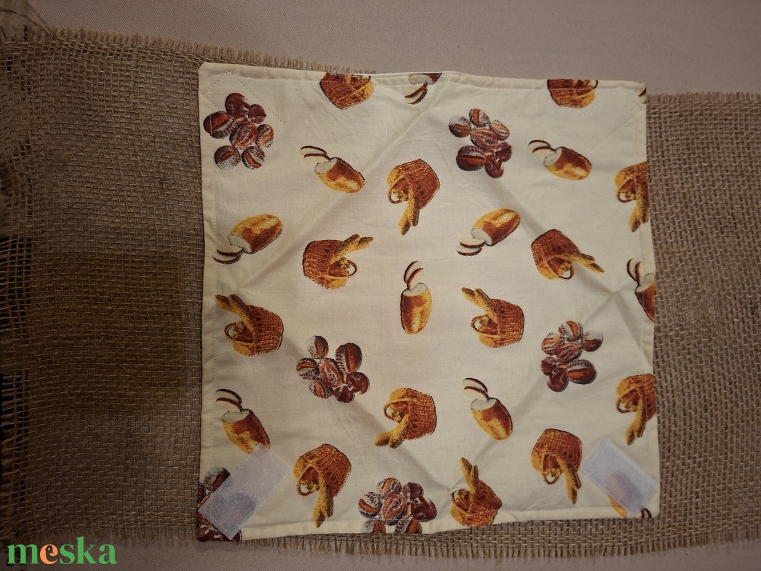 Pékáru mintás újraszalvéta - táska & tok - uzsonna- & ebéd tartó - szendvics csomagoló - Meska.hu