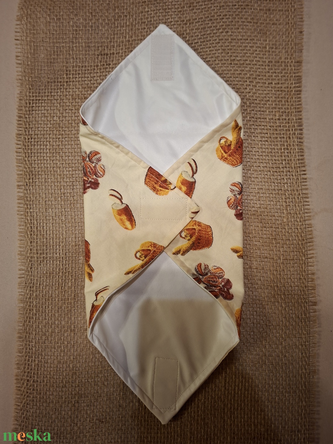 Pékáru mintás újraszalvéta - táska & tok - uzsonna- & ebéd tartó - szendvics csomagoló - Meska.hu