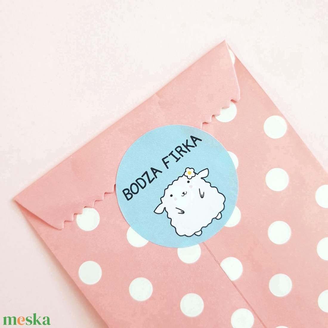 Egyedi logós matrica vállalkozásoknak, esküvőkre illetve rendezvényre, matt és fényes kivitelben.  - művészet - grafika & illusztráció - egyéb rajzok - Meska.hu