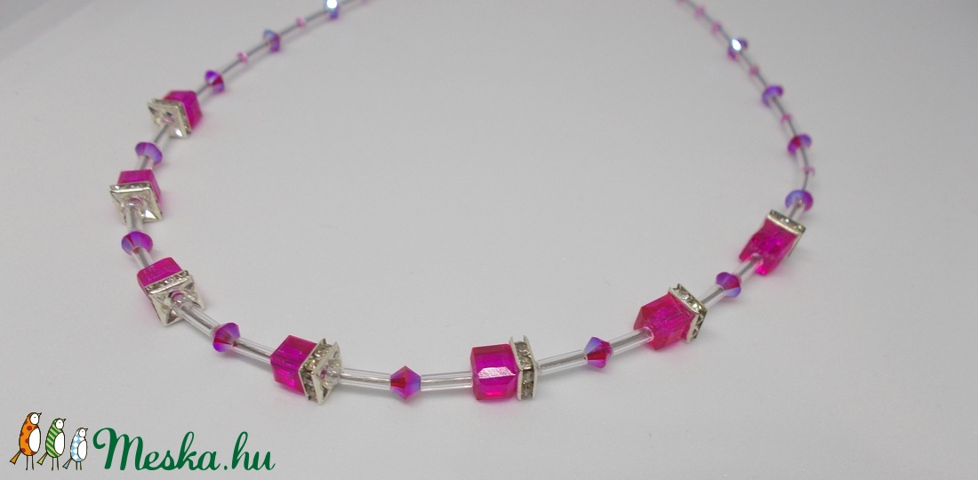Pink nyaklánc, pink kocka nyaklánc, cube nyaklánc, swarovski nyaklánc - ékszer - nyaklánc - gyöngyös nyaklánc - Meska.hu Pink nyaklánc, pink kocka nyaklánc, cube nyaklánc, swarovski nyaklánc - ékszer - nyaklánc - gyöngyös nyaklánc - Meska.hu