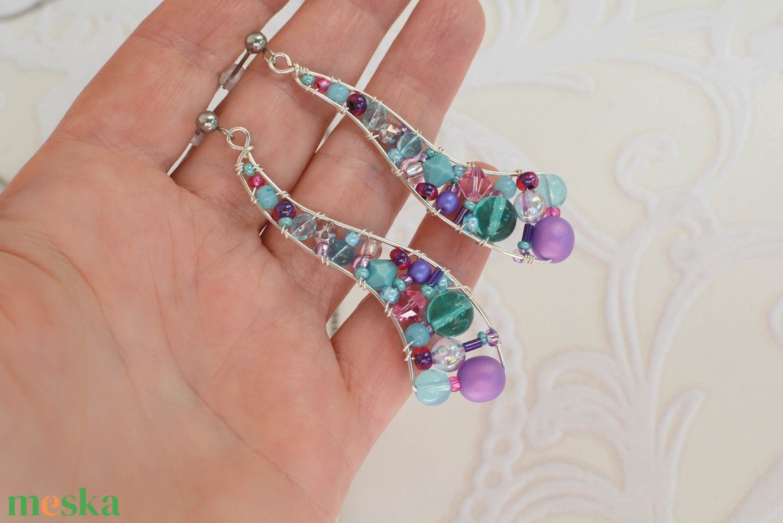 Fülbevaló Ívvarázs - szürkéskék, lila - ékszer - fülbevaló - lógó fülbevaló - Meska.hu