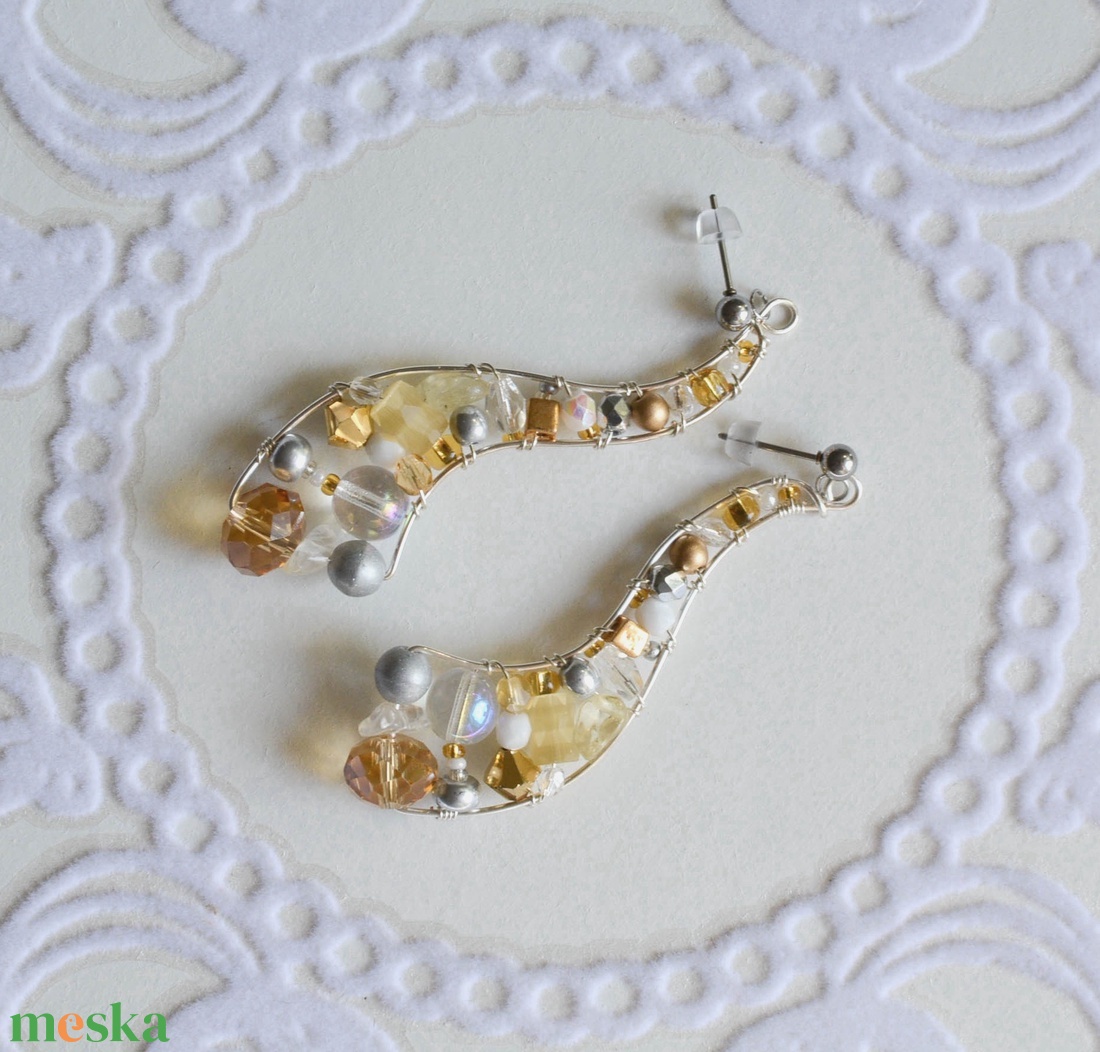 Fülbevaló Ívvarázs - Fehér, Ezüst, Arany - ékszer - fülbevaló - lógó fülbevaló - Meska.hu Fülbevaló Ívvarázs - Fehér, Ezüst, Arany - ékszer - fülbevaló - lógó fülbevaló - Meska.hu