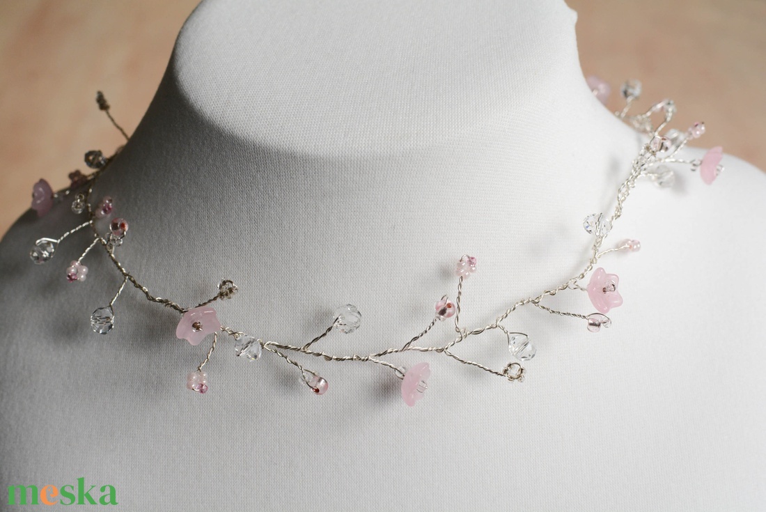 Lánc Pillefürt - Kristály-Rózsaszín, Esküvői - nikkelmentes - ékszer - nyaklánc - statement nyaklánc - Meska.hu