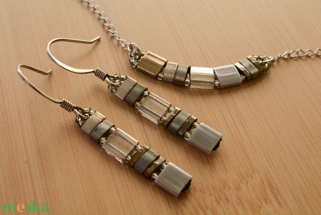 PiciPixel fülbevaló  Szürke tónusok - ékszer - fülbevaló - lógó fülbevaló - Meska.hu