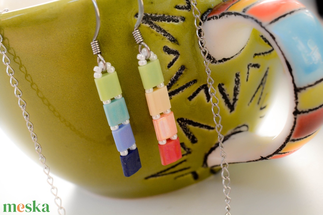 PiciPixel fülbevaló  Szivárvány - ékszer - fülbevaló - lógó fülbevaló - Meska.hu