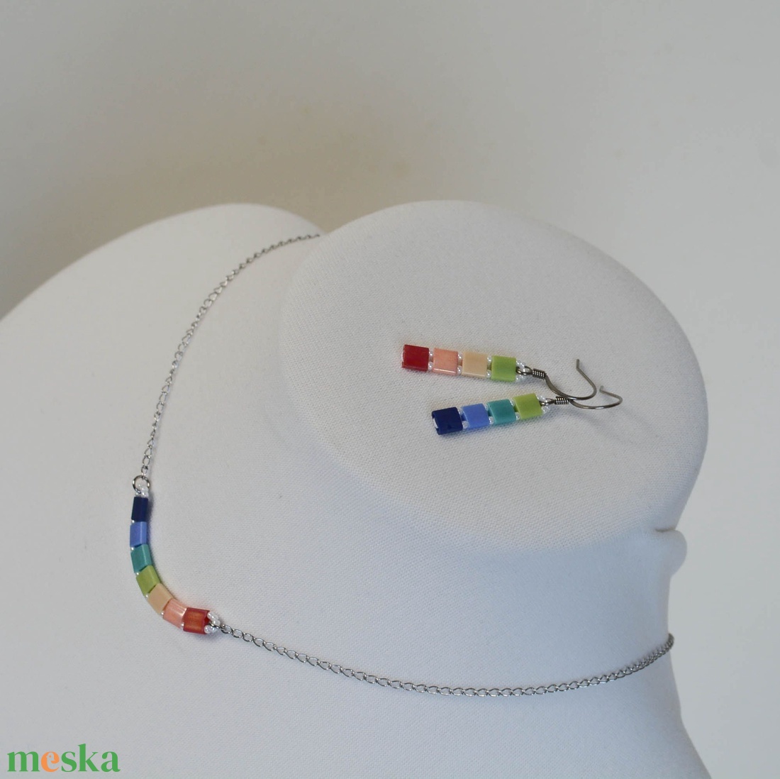 PiciPixel nyaklánc  Szivárvány - ékszer - nyaklánc - medál nélküli nyaklánc - Meska.hu