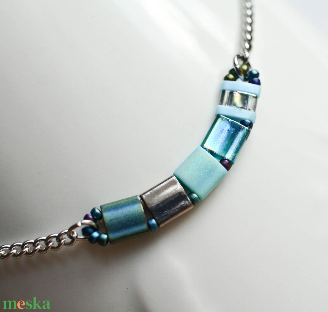 PiciPixel nyaklánc türkiz  minimalista geometrikus ékszer (41 cm) - ékszer - nyaklánc - medál nélküli nyaklánc - Meska.hu