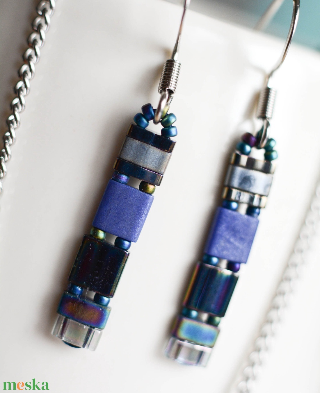 PiciPixel fülbevaló  farmerkék, apró geometrikus minimalista ékszer - ékszer - fülbevaló - lógó fülbevaló - Meska.hu