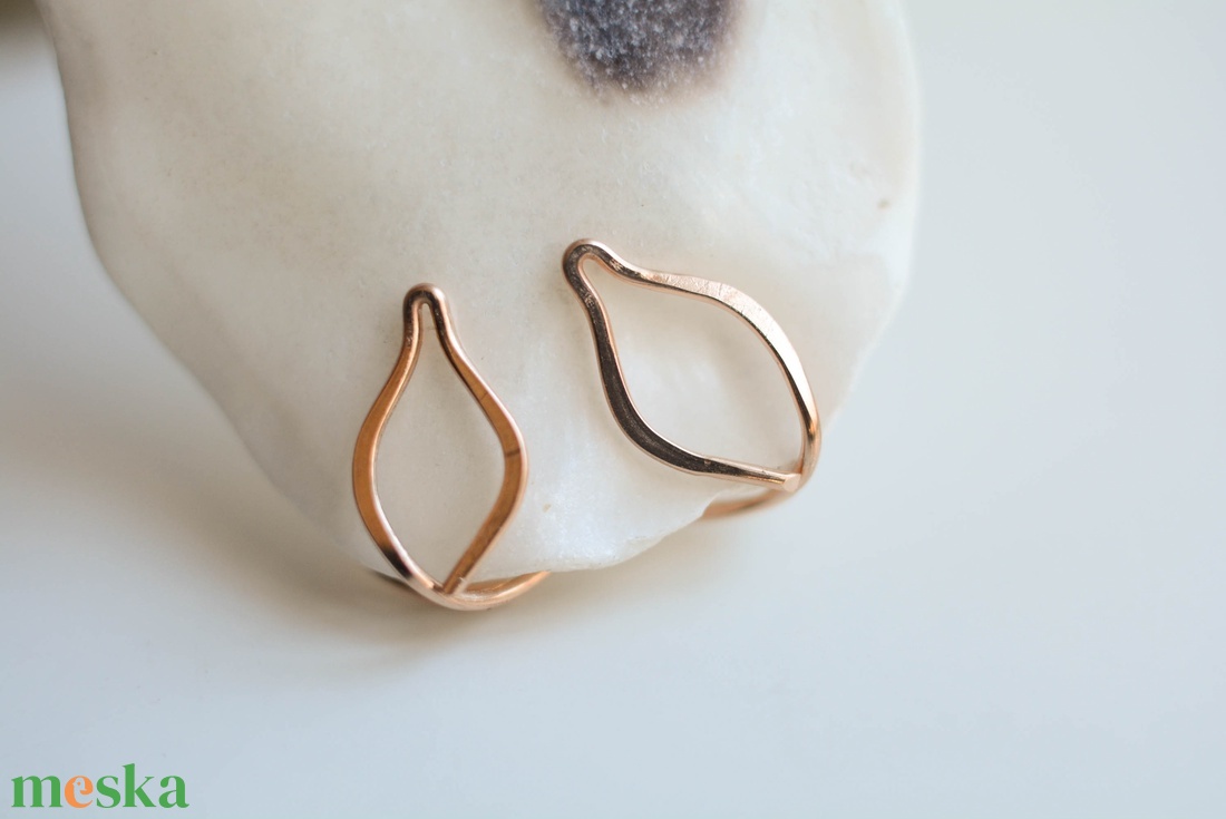 Bronz levél klipsz - nagyon kényelmes - ékszer - fülbevaló - klipsz - Meska.hu