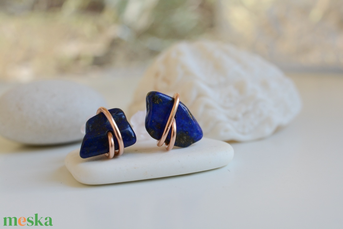 Valódi Bronz fülbevaló - lapis lazuli, beszúrós - ékszer - fülbevaló - fülékszer - Meska.hu