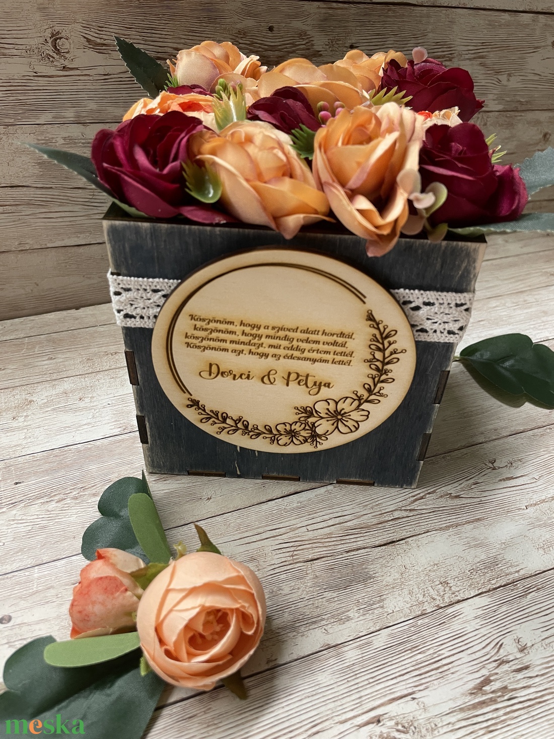 Vintage szülőköszöntő virág box, édesanyának, nagymamának - esküvő - emlék & ajándék - szülőköszöntő ajándék - Meska.hu Vintage szülőköszöntő virág box, édesanyának, nagymamának - esküvő - emlék & ajándék - szülőköszöntő ajándék - Meska.hu