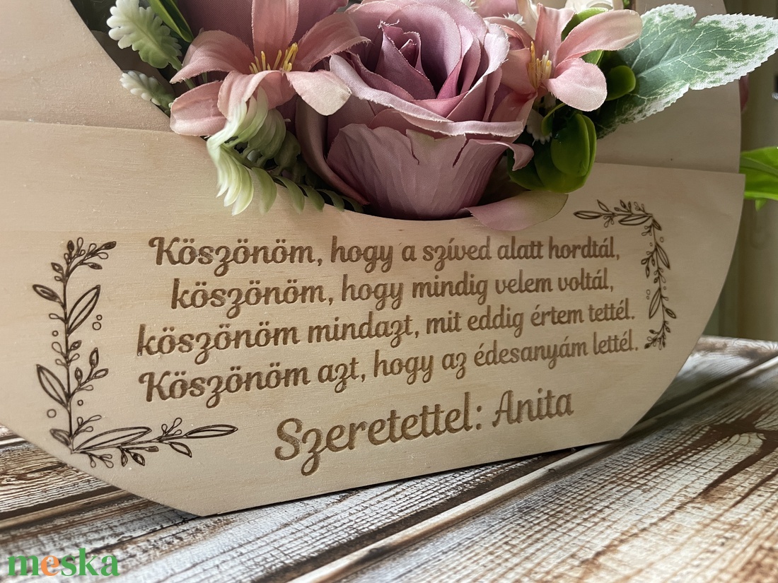 Prémium szülőköszöntő virág box, édesanyának, nagymamának - esküvő - emlék & ajándék - szülőköszöntő ajándék - Meska.hu