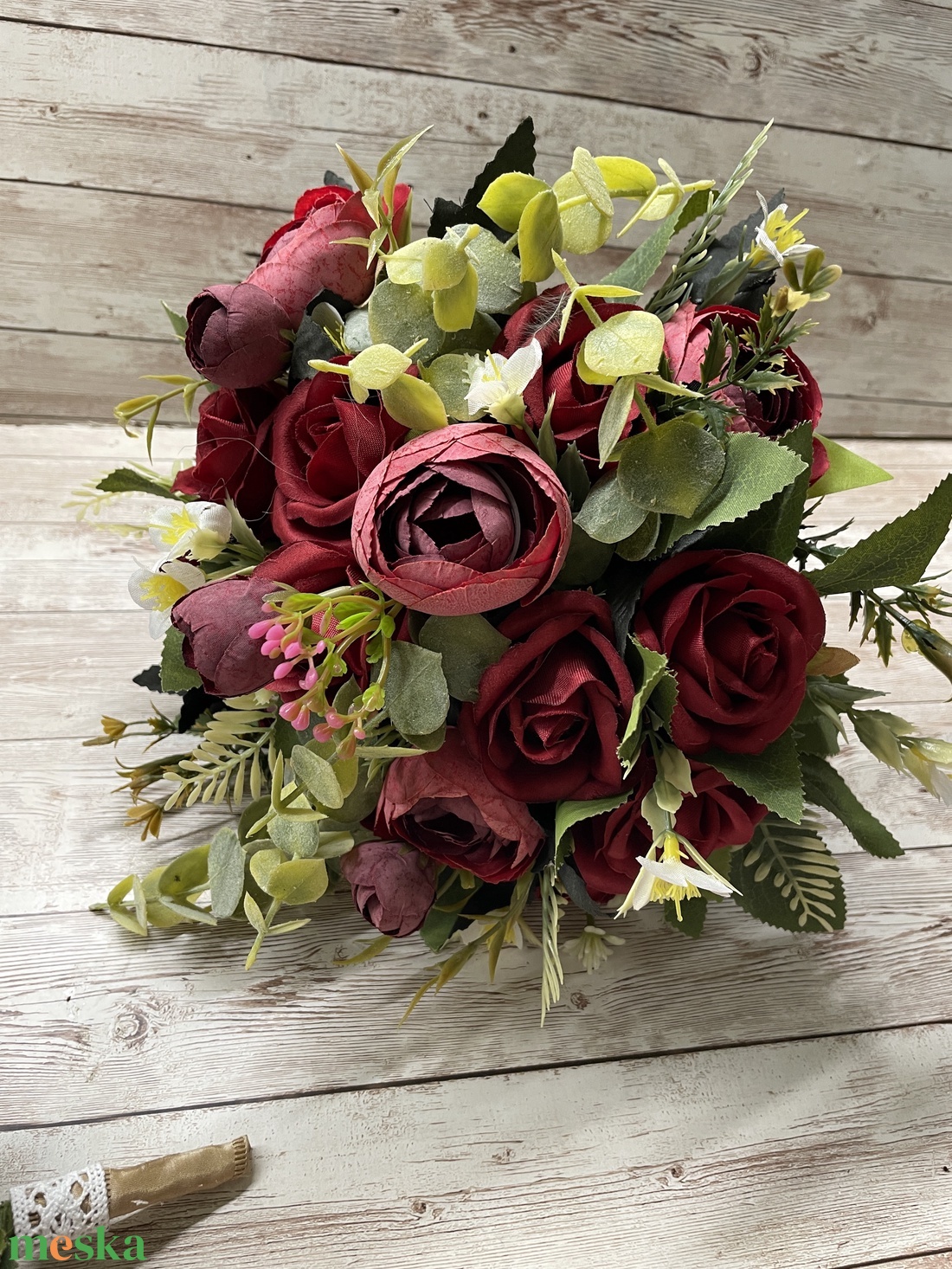 Örök menyasszonyi csokor vőlegény kitűzővel - bordó - esküvő - menyasszonyi- és dobócsokor - Meska.hu