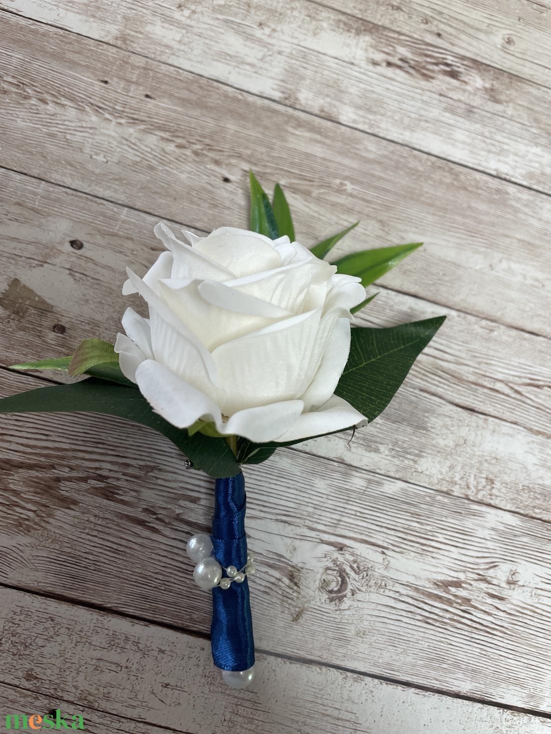 Örök menyasszonyi csokor vőlegény kitűzővel - kék-fehér - esküvő - menyasszonyi- és dobócsokor - Meska.hu