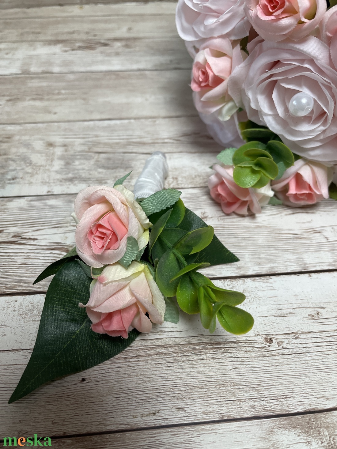 Örök menyasszonyi csokor vőlegény kitűzővel - vegyes rózsaszín - esküvő - menyasszonyi- és dobócsokor - Meska.hu