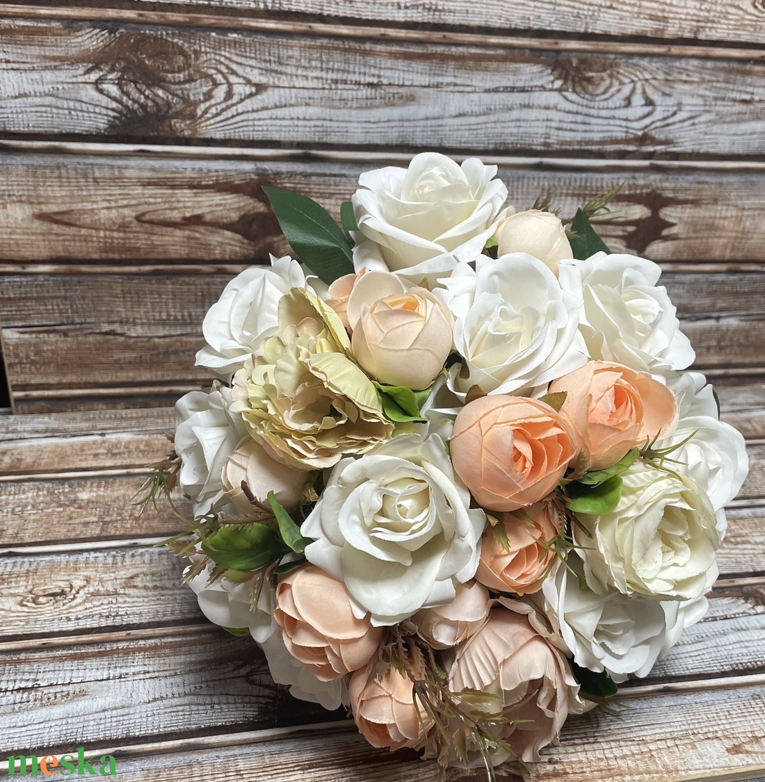 Örök menyasszonyi csokor vőlegény kitűzővel - barack-fehér - esküvő - menyasszonyi- és dobócsokor - Meska.hu