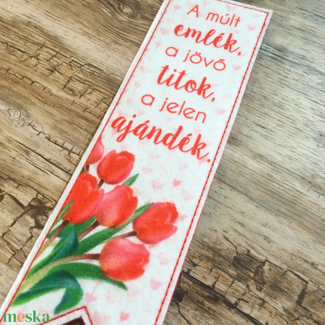 Piros tulipános filc könyvjelző - könyv & zene - könyvjelző - Meska.hu