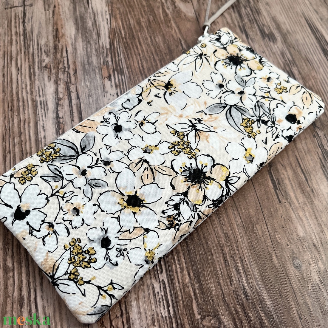 Bézs-arany virágos tolltartó neszesszer szemüvegtartó virágmintás neszeszer karácsony ajándék - táska & tok - neszesszer - Meska.hu