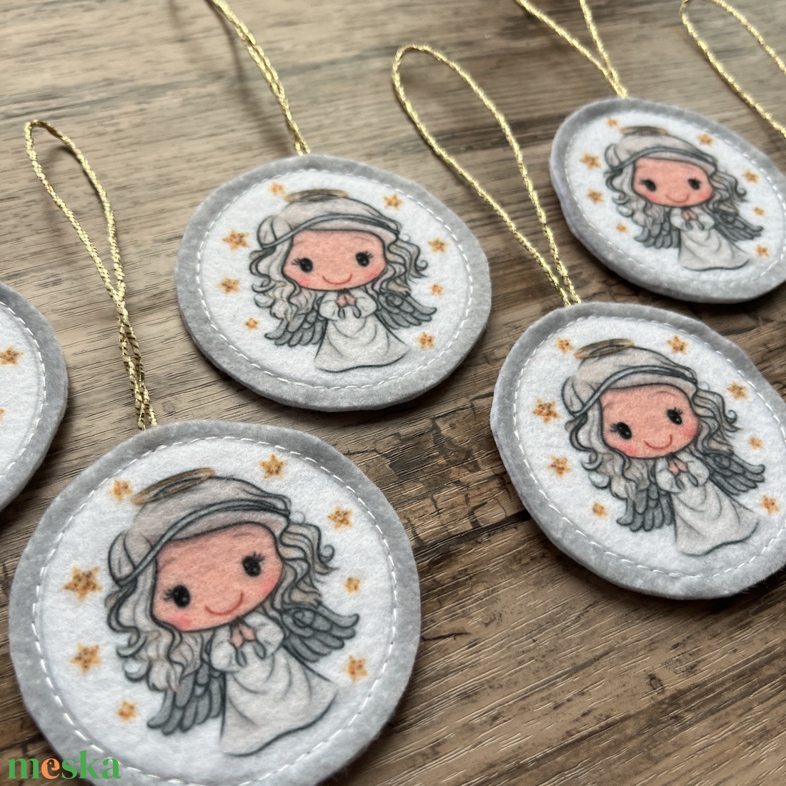 6 db-os karácsonyi filc dísz szett hó angyalka ezüst akasztóval - karácsony - karácsonyi lakásdekoráció - karácsonyfadíszek - Meska.hu