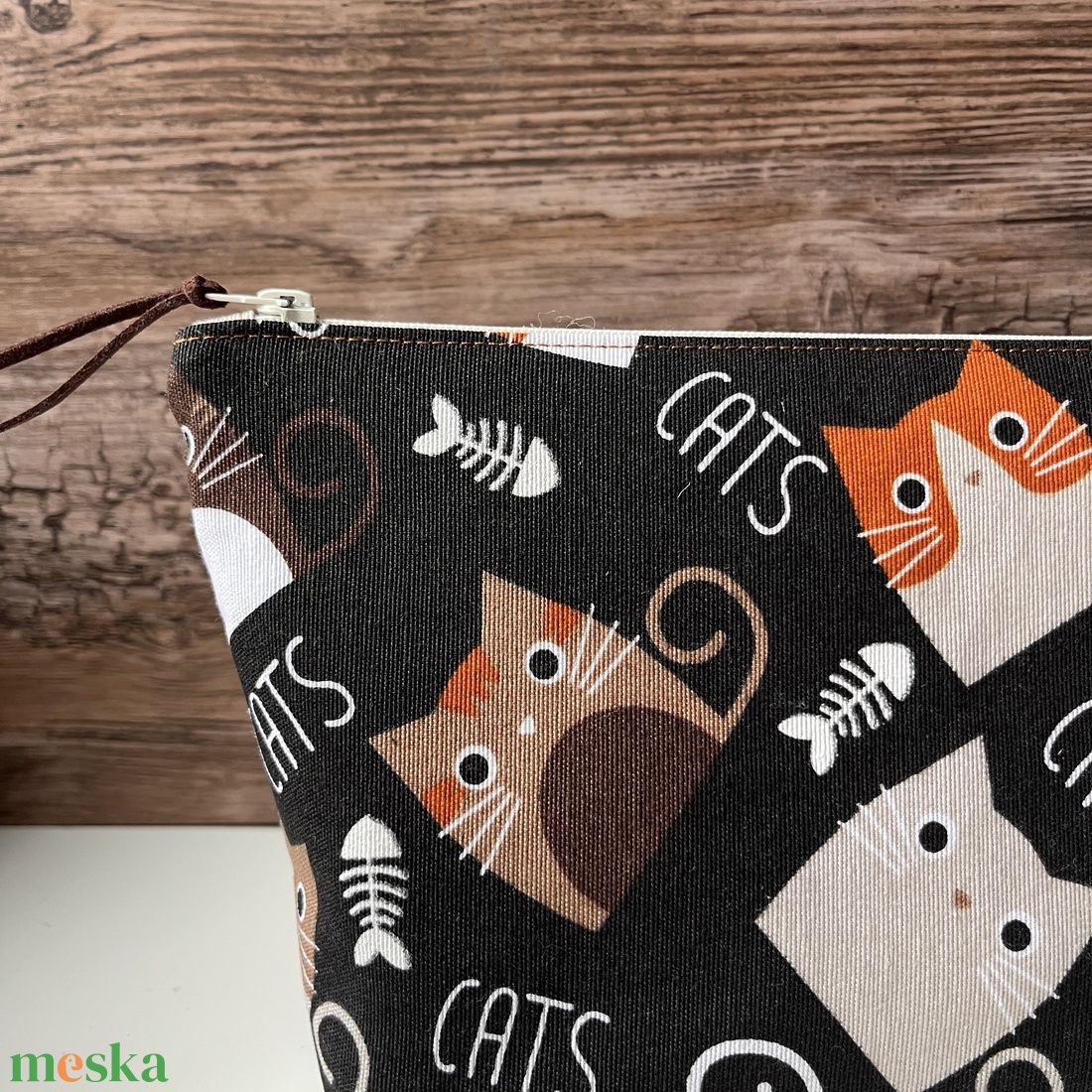 Cicás NAGY vászon neszesszer karácsony gyereknap ajándék - táska & tok - neszesszer - Meska.hu