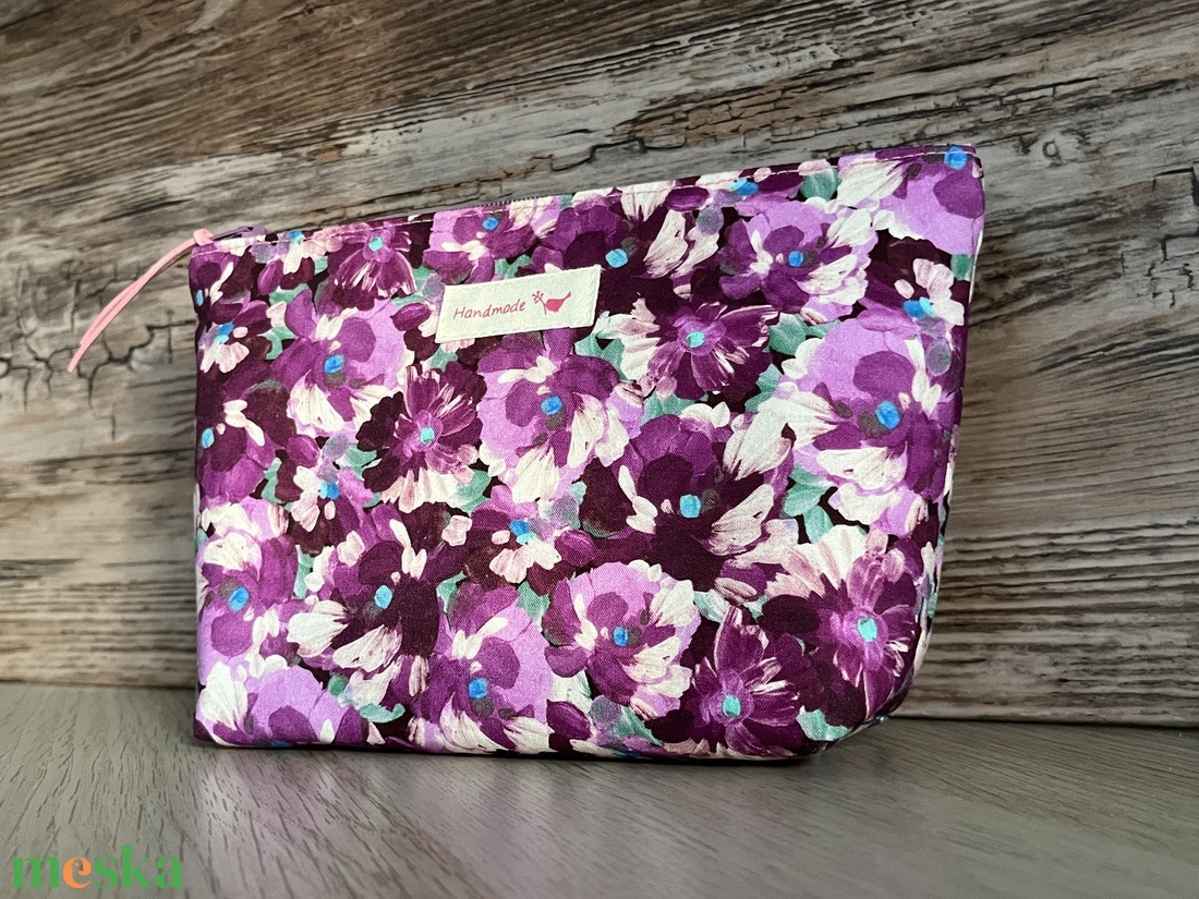 Lila-rózsaszín tavaszi virágos neszesszer pipere táska születésnap gyereknap pedagógusnap neszeszer - táska & tok - neszesszer - Meska.hu