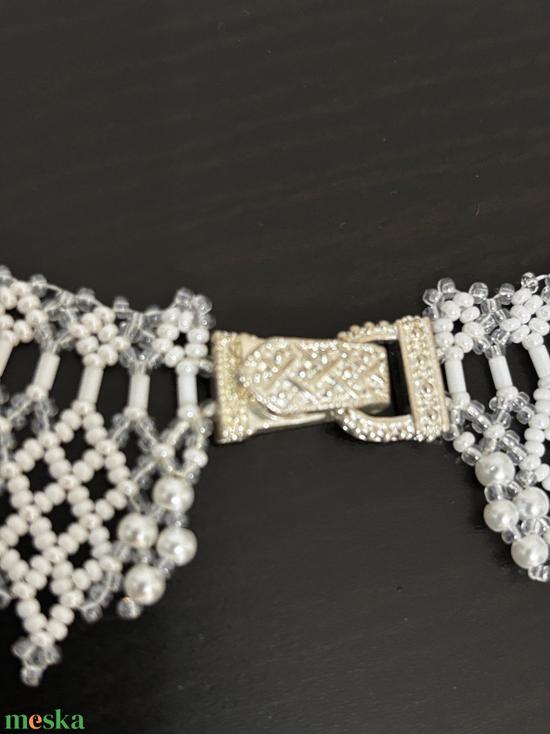 Fehér gyöngy kriza nyakék - ékszer - nyaklánc - gyöngyös nyaklánc - Meska.hu