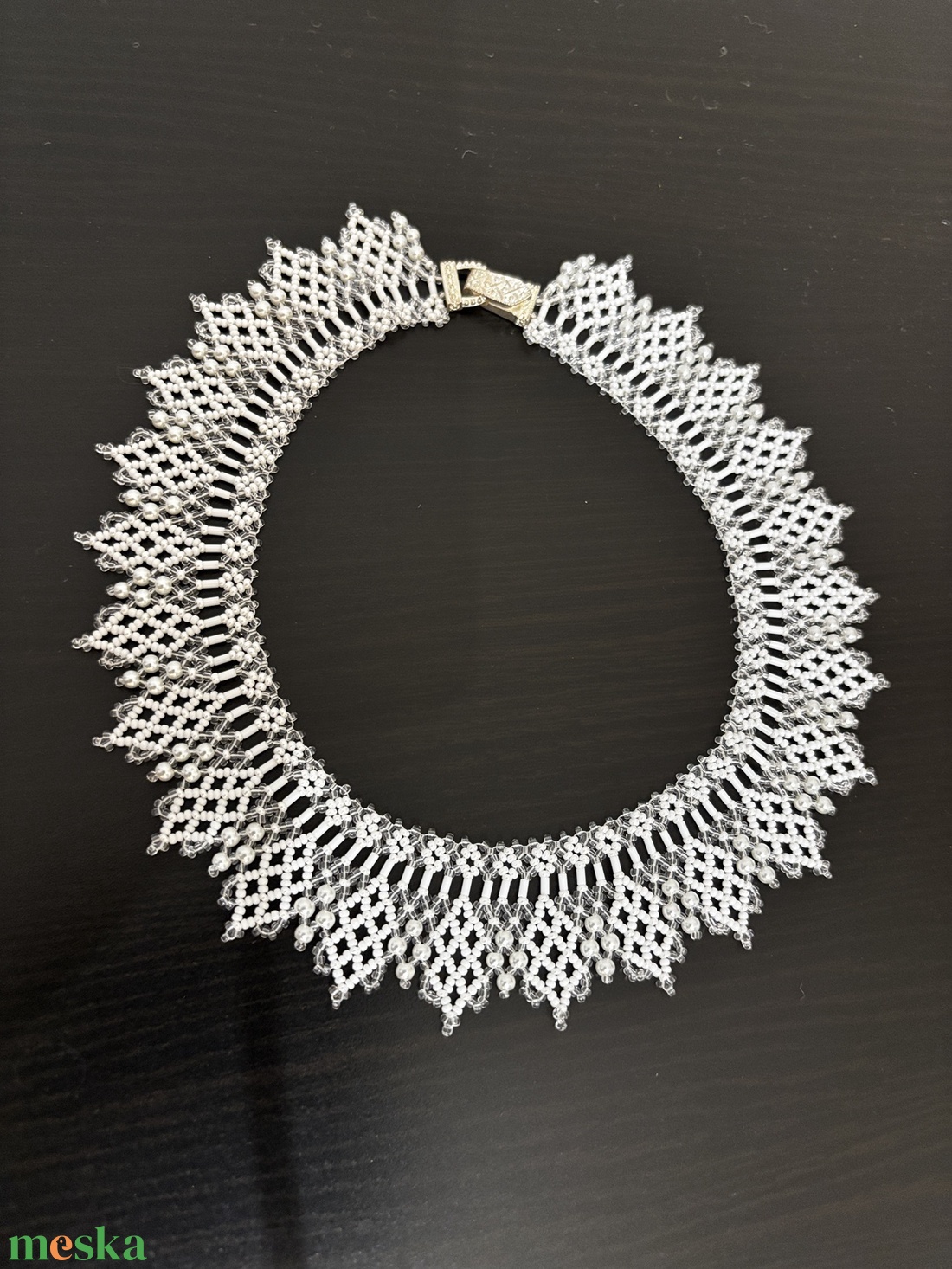 Fehér gyöngy kriza nyakék - ékszer - nyaklánc - gyöngyös nyaklánc - Meska.hu