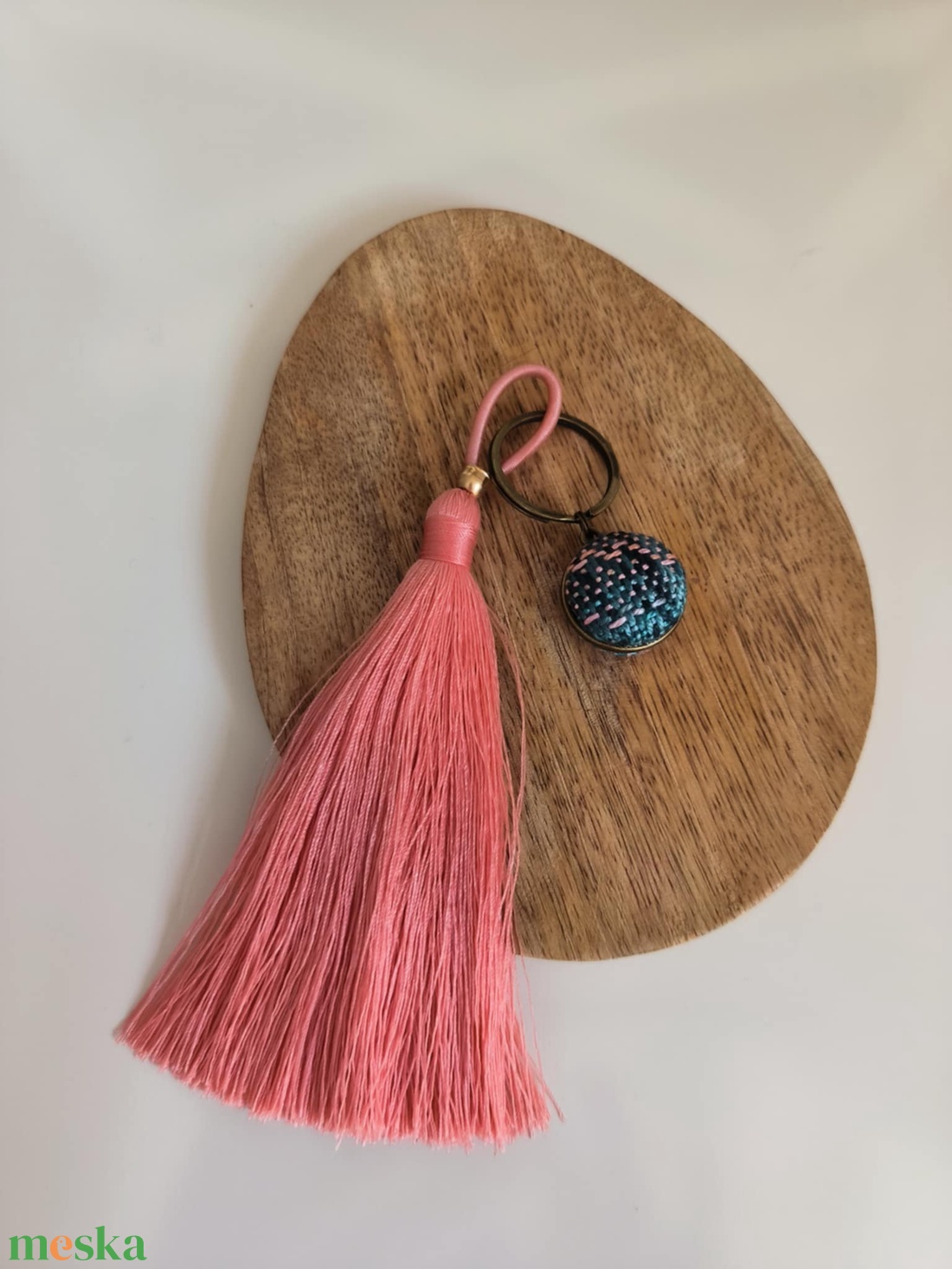 Kulcstartó táskadísz - Picea kéziszövött kendőből - táska & tok - kulcstartó & táskadísz - kulcstartó - Meska.hu