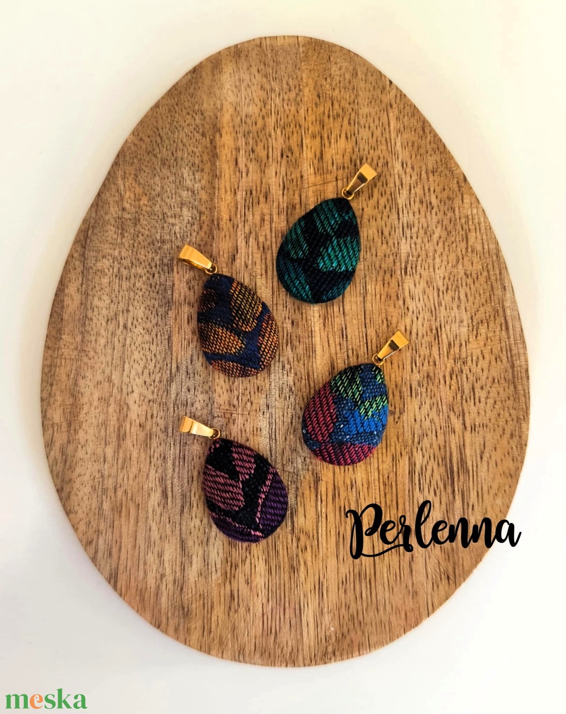 Nemesacél csepp medál Woven Wings Stockinette scrap-pel - ékszer - nyaklánc - medál - Meska.hu