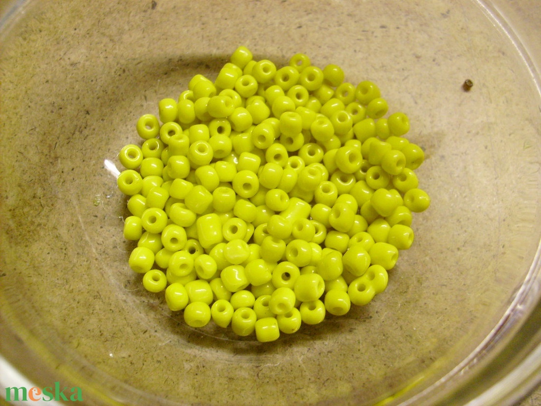 4 mm-es kásagyöngy 5 x 20 g - gyöngy, ékszerkellék - kásagyöngy - Meska.hu 4 mm-es kásagyöngy 5 x 20 g - gyöngy, ékszerkellék - kásagyöngy - Meska.hu
