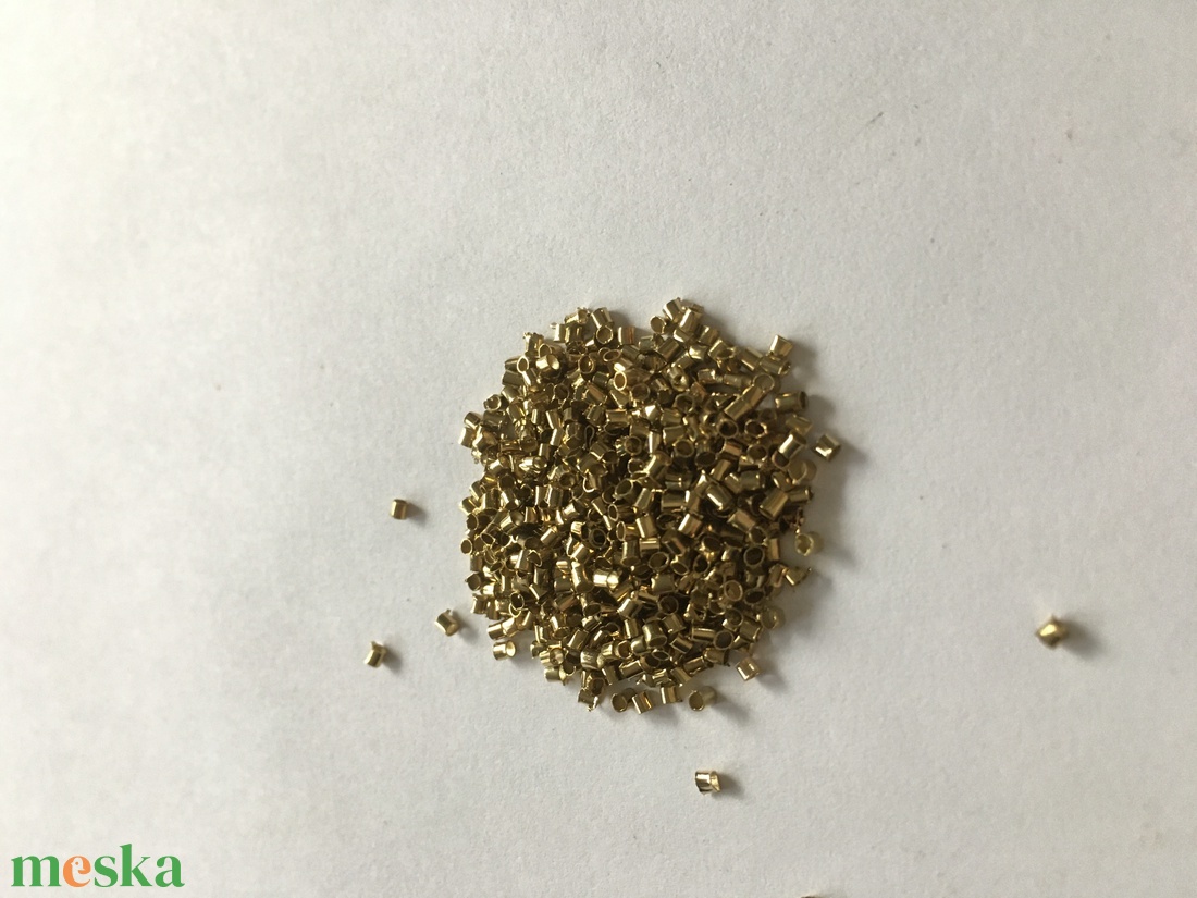 Óarany színű stopper gyöngy 2 mm-es gyöngy van. - gyöngy, ékszerkellék - egyéb alkatrész - Meska.hu Óarany színű stopper gyöngy 2 mm-es gyöngy van. - gyöngy, ékszerkellék - egyéb alkatrész - Meska.hu