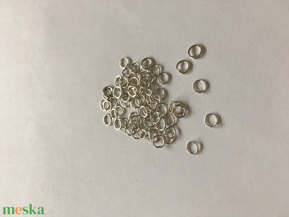5 mm-es szimpla szerelőkarika ezüst színben 100 db - kellékek & szerszámok - gyöngyfűzés kellékek - szerelőkarika - Meska.hu 5 mm-es szimpla szerelőkarika ezüst színben 100 db - kellékek & szerszámok - gyöngyfűzés kellékek - szerelőkarika - Meska.hu