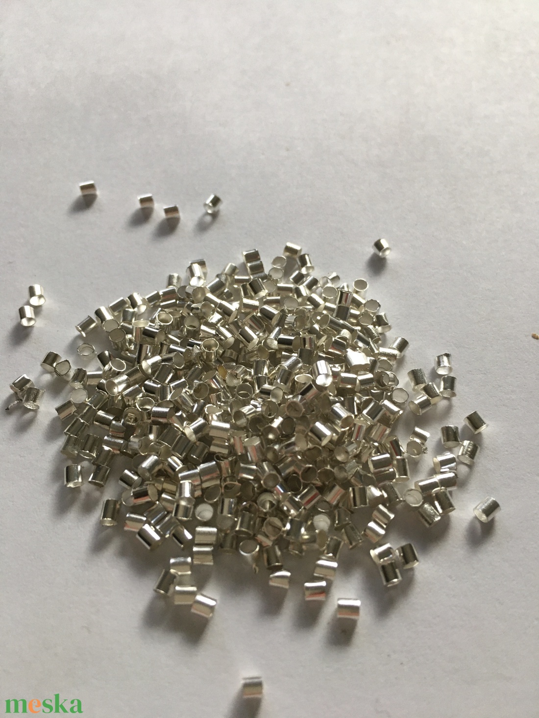 2 mm-es ezüst színű stopper gyöngy ékszer készítéshez - kellékek & szerszámok - gyöngyfűzés kellékek - egyéb alkatrész - Meska.hu 2 mm-es ezüst színű stopper gyöngy ékszer készítéshez - kellékek & szerszámok - gyöngyfűzés kellékek - egyéb alkatrész - Meska.hu