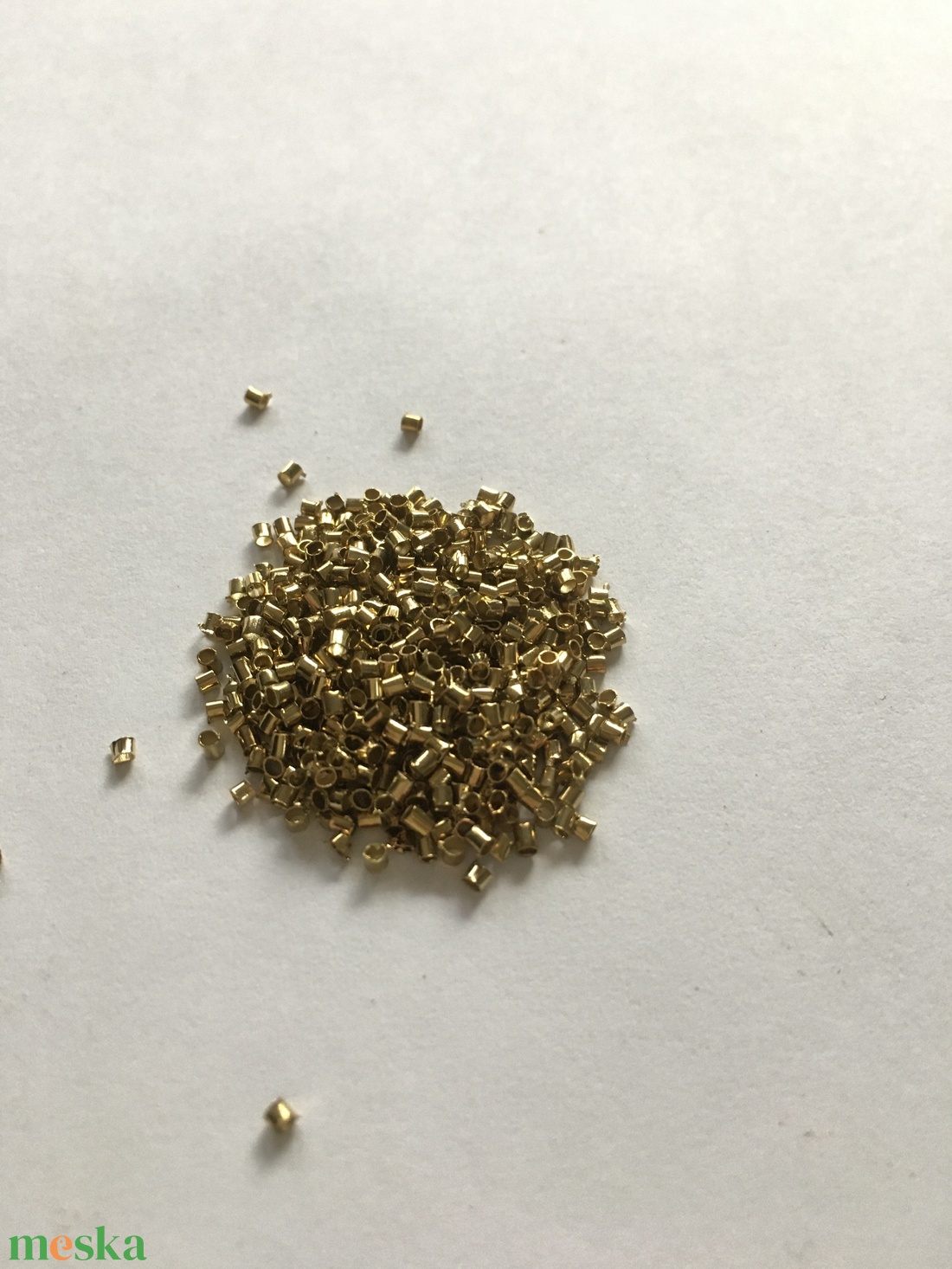 Sárgaréz színű stopper gyöngy 2 mm - kellékek & szerszámok - gyöngyfűzés kellékek - egyéb alkatrész - Meska.hu Sárgaréz színű stopper gyöngy 2 mm - kellékek & szerszámok - gyöngyfűzés kellékek - egyéb alkatrész - Meska.hu