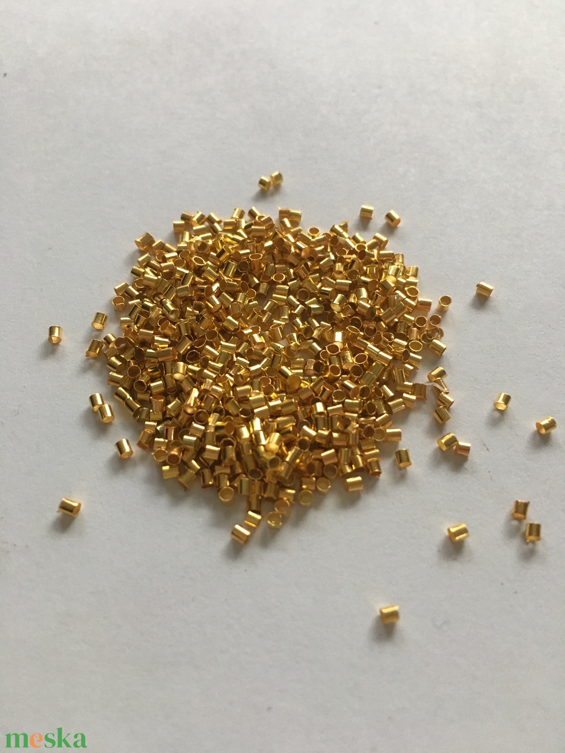 kb 500 db stopper 1,5 mm-es arany színben - kellékek & szerszámok - gyöngyfűzés kellékek - egyéb alkatrész - Meska.hu kb 500 db stopper 1,5 mm-es arany színben - kellékek & szerszámok - gyöngyfűzés kellékek - egyéb alkatrész - Meska.hu