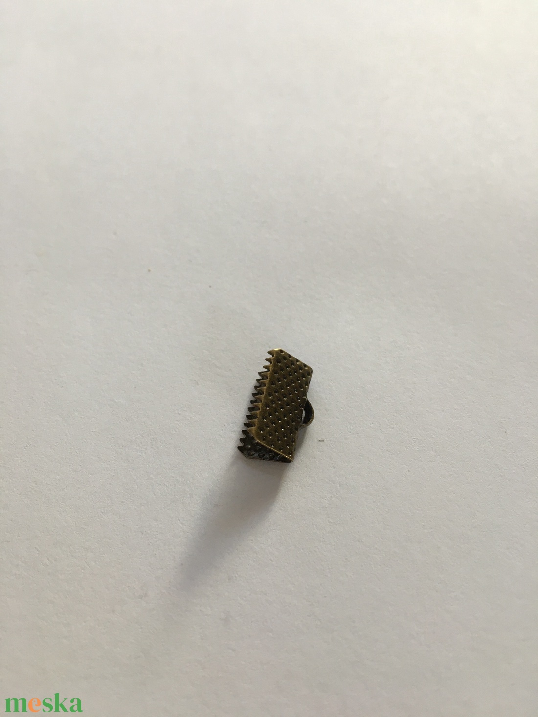 100 db sárgaréz színű szalagvég 13 mm - kellékek & szerszámok - gyöngyfűzés kellékek - egyéb alkatrész - Meska.hu 100 db sárgaréz színű szalagvég 13 mm - kellékek & szerszámok - gyöngyfűzés kellékek - egyéb alkatrész - Meska.hu