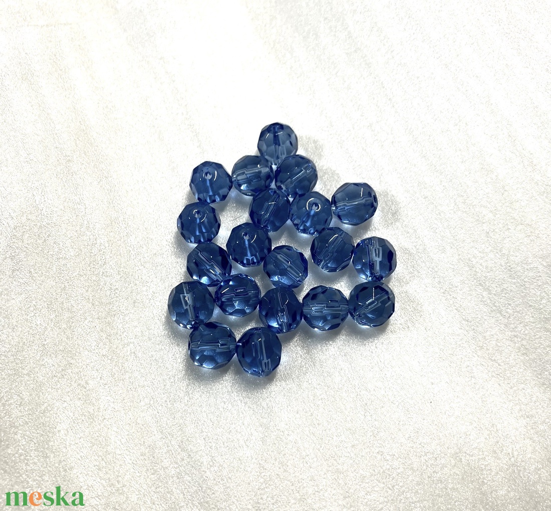 KÉK, CSISZOLT ÜVEGGYÖNGY, 8 MM-ES  - kellékek & szerszámok - gyöngyfűzés kellékek - üveggyöngy - Meska.hu
