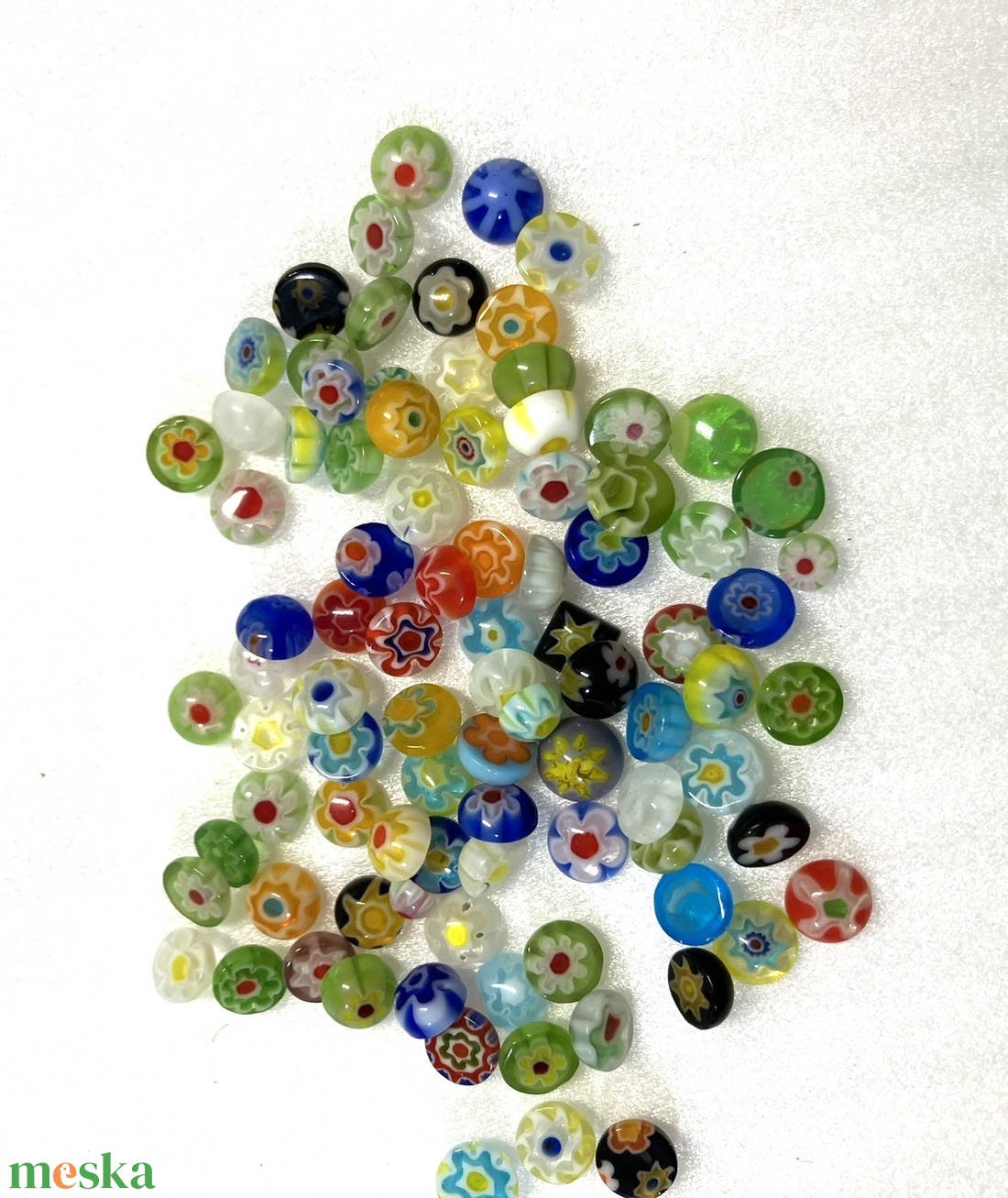  KEREK MILLEFIORI CABOCHON VEGYES SZÍNBEN, 6 MM-ES  - kellékek & szerszámok - gyöngyfűzés kellékek - üveggyöngy - Meska.hu
