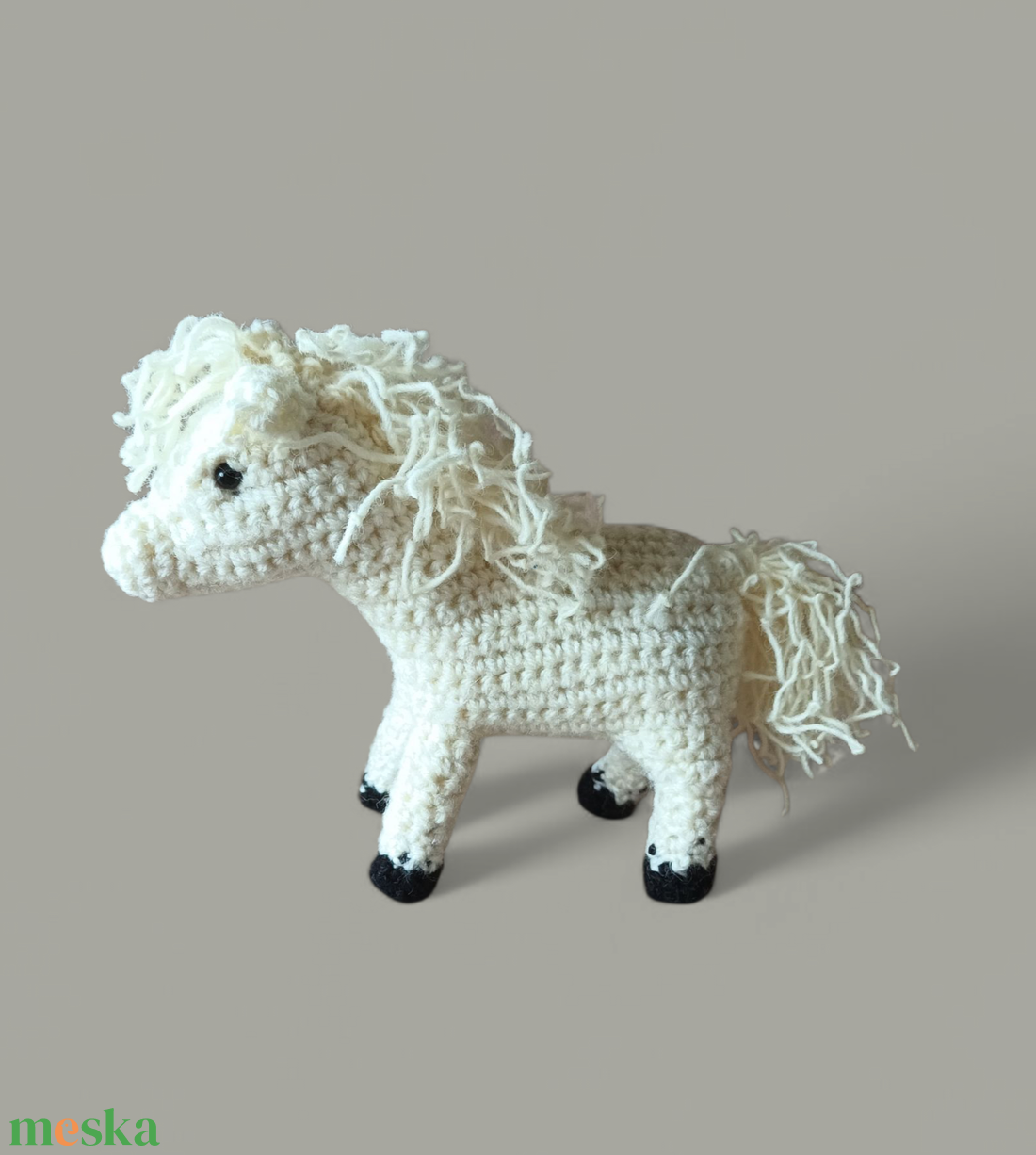 Lovacska fehér - játék & sport - plüssállat & játékfigura - ló - Meska.hu