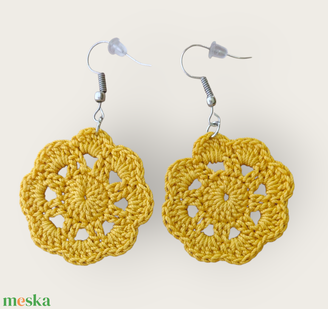 Csipkerózsa fülbevaló sárga  - ékszer - fülbevaló - lógó fülbevaló - Meska.hu