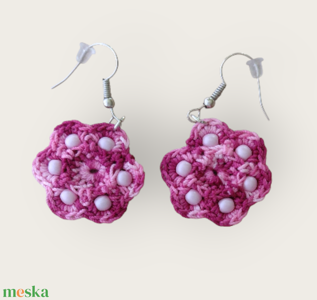 Gerbera fülbevaló ciklámen színváltós  - ékszer - fülbevaló - lógós kerek fülbevaló - Meska.hu