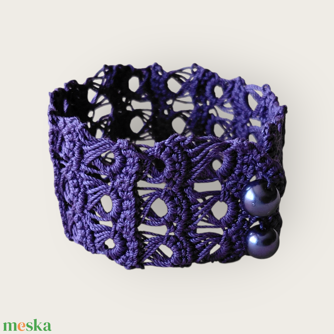 Csipke karkötő 3 soros lila - ékszer - karkötő - fonott karkötő - Meska.hu