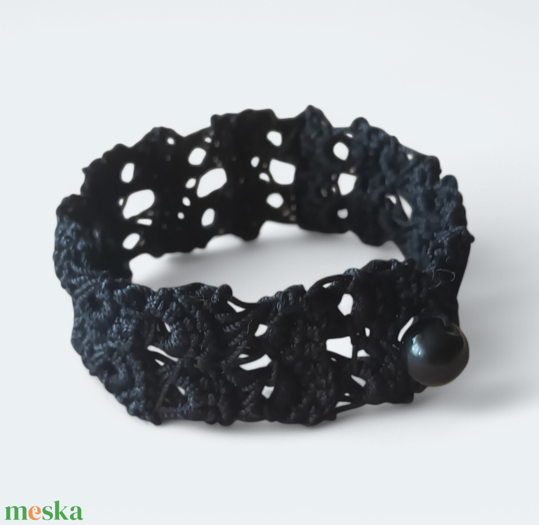 Csipke karkötő 2 soros fehér  - ékszer - karkötő - fonott karkötő - Meska.hu