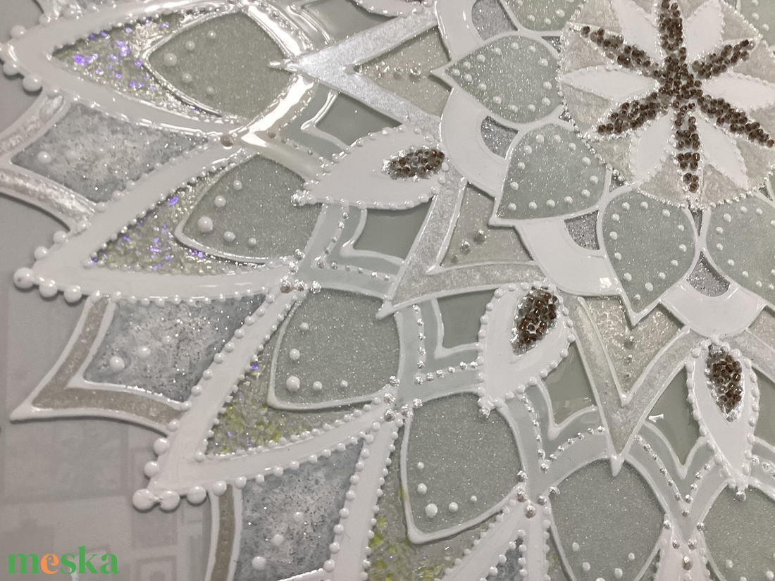 Fehér Mandala - otthon & életmód - dekoráció - kép & falikép - üvegkép - Meska.hu