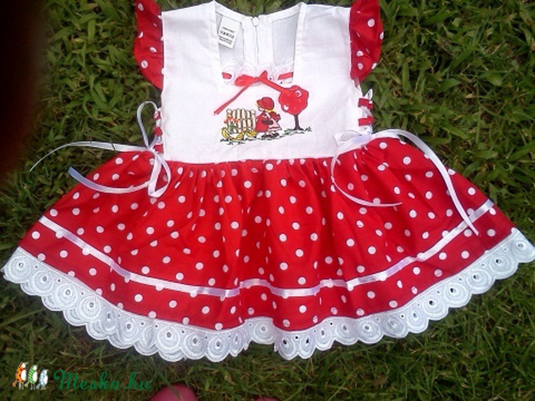 Piros pöttyös lányka ruha -  - Meska.hu