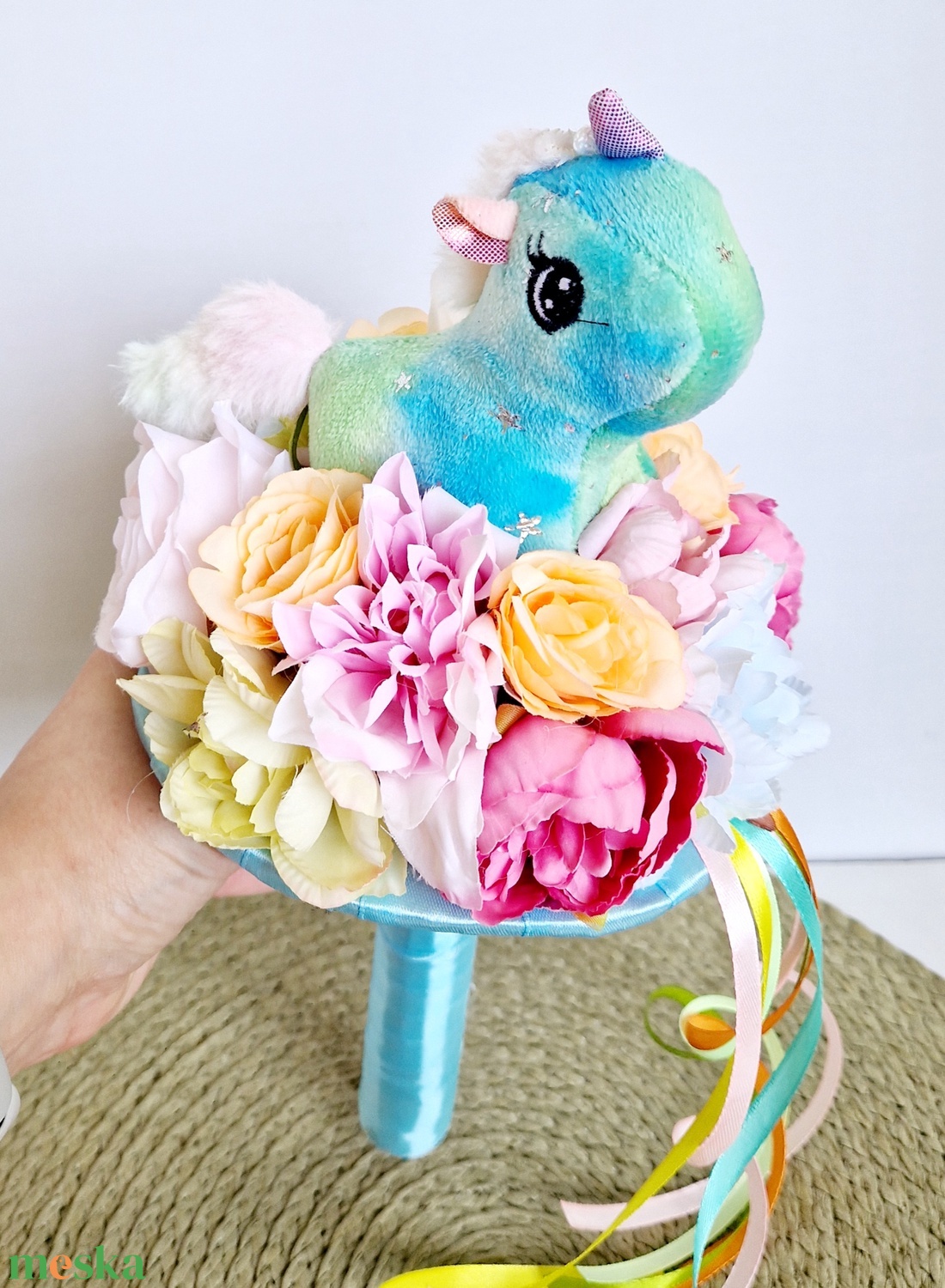 Unikornisos ballagási csokor - otthon & életmód - dekoráció - virágdísz és tartó - csokor & virágdísz - Meska.hu
